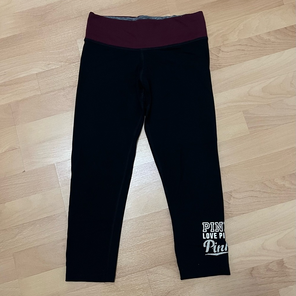 Pink by Victoria Secret Reversible Burgundy 7/8 Leggings Size XS